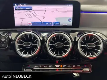 CLA 220 d Coupé AMG LinePremium Leder Pano Night