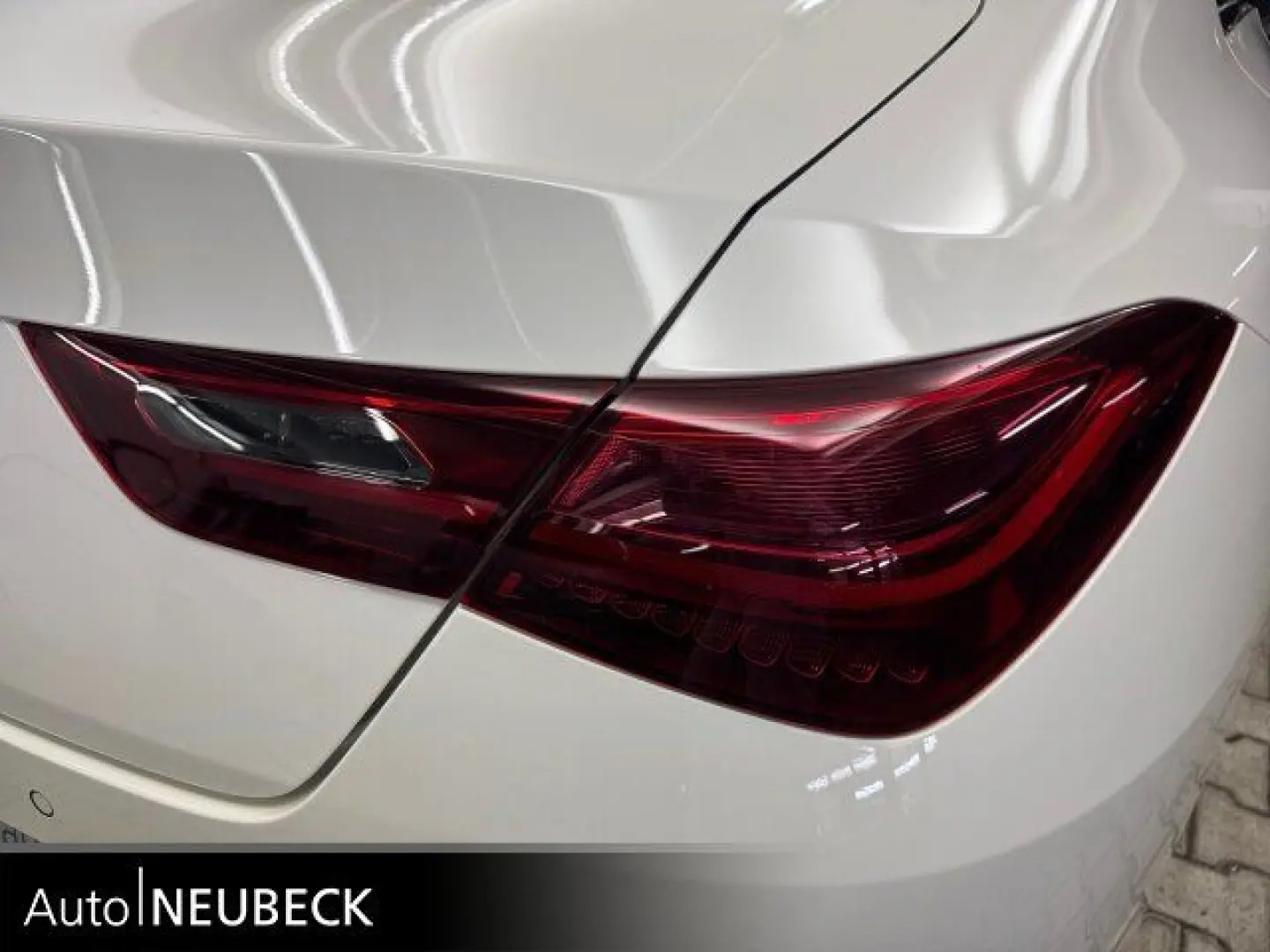 CLA 220 d Coupé AMG LinePremium Leder Pano Night