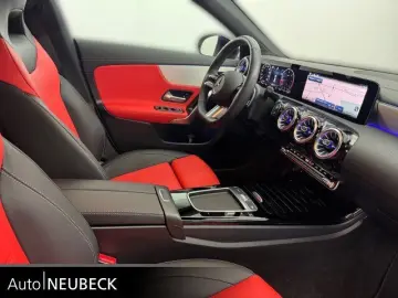 CLA 220 d Coupé AMG LinePremium Leder Pano Night