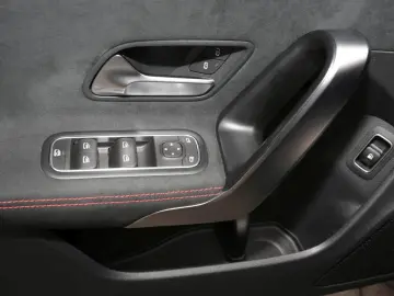 CLA 250 e Coupé AMG Night MBUX Navi  Kamera