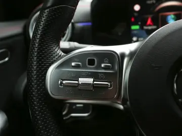 CLA 250 e Coupé AMG Night MBUX Navi  Kamera