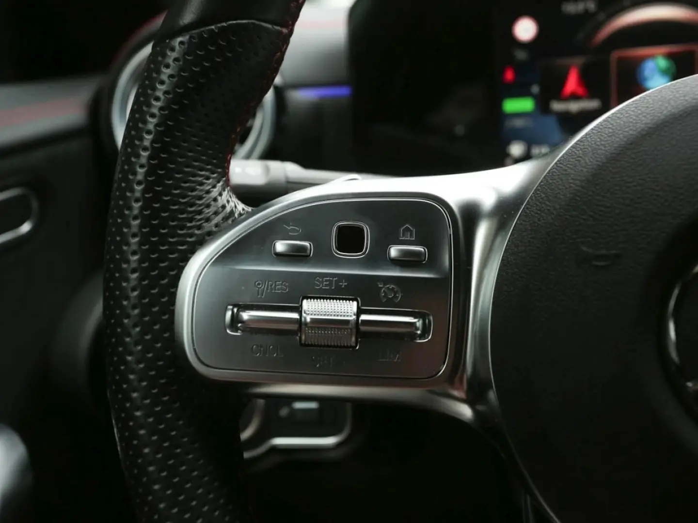 CLA 250 e Coupé AMG Night MBUX Navi  Kamera