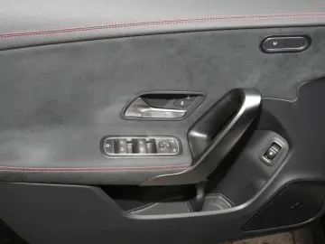 CLA 250 e Coupé AMG Night MBUX Navi  Kamera