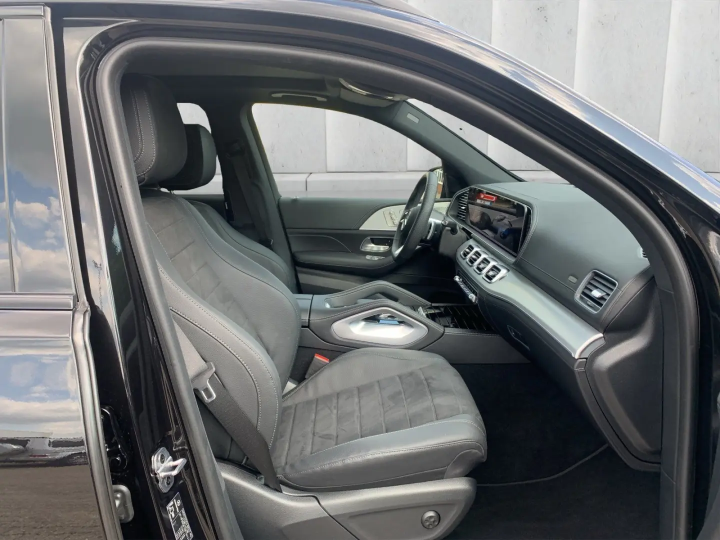 GLE 350 de 4M AMG 9G Pano Airmatic AHK Burmester