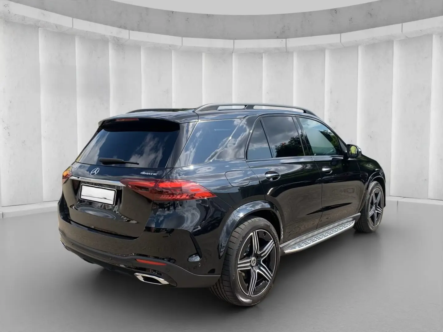 GLE 350 de 4M AMG 9G Pano Airmatic AHK Burmester