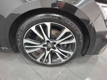 RENAULT TALISMAN 2.0 dCi 200CP Initiale Paris EDC