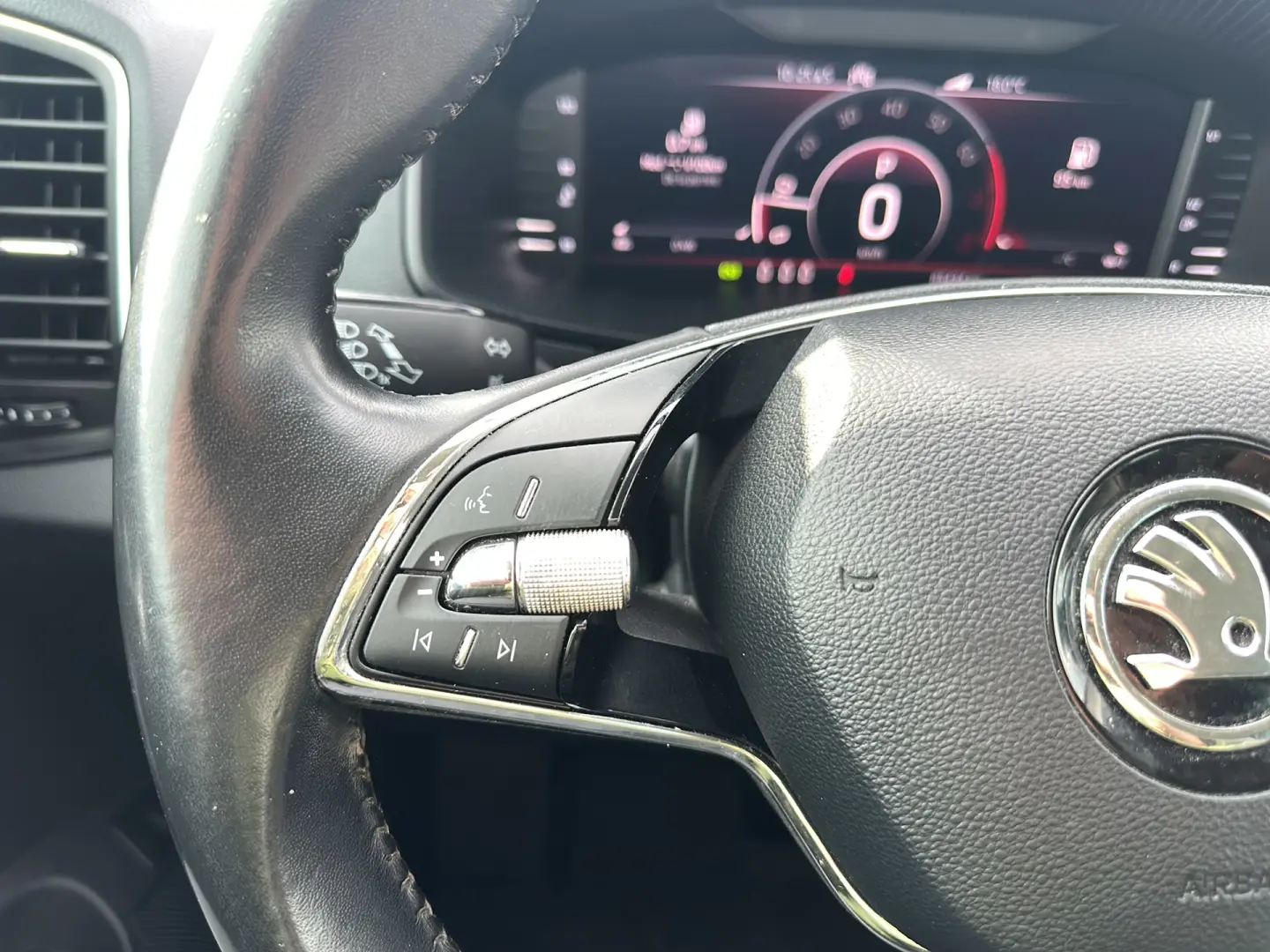 Škoda Karoq STYLE 1.5 TSI DSG