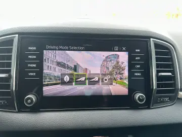 Škoda Karoq STYLE 1.5 TSI DSG