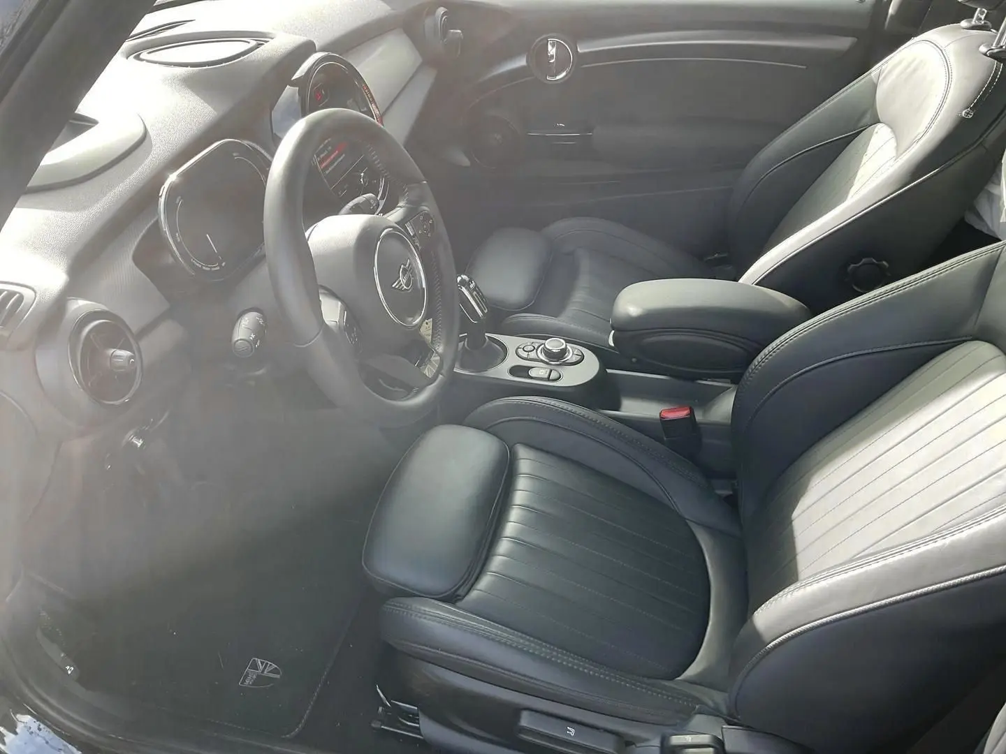 Cooper SE 3-Türer HUD El. Panodach Panorama Navi