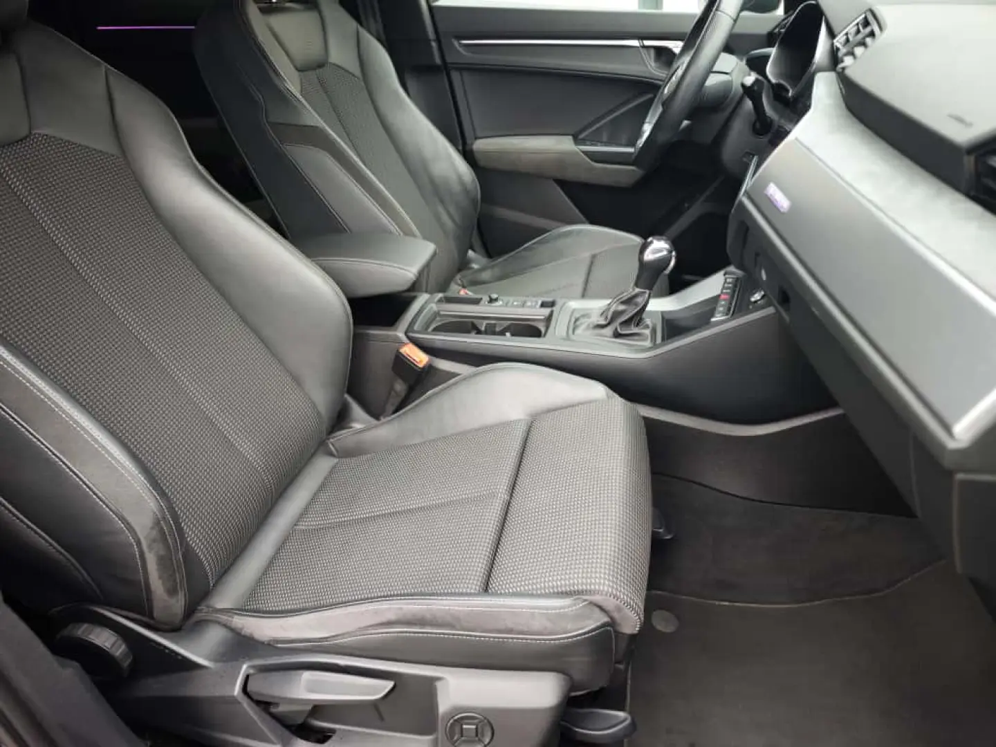 Audi Q3 Sportback 2.0 40 TDI quattro S tronic S Line