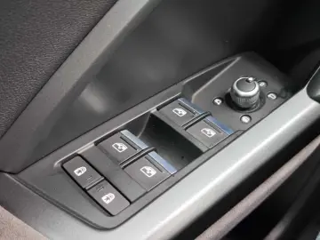 Audi Q3 Sportback 2.0 40 TDI quattro S tronic S Line