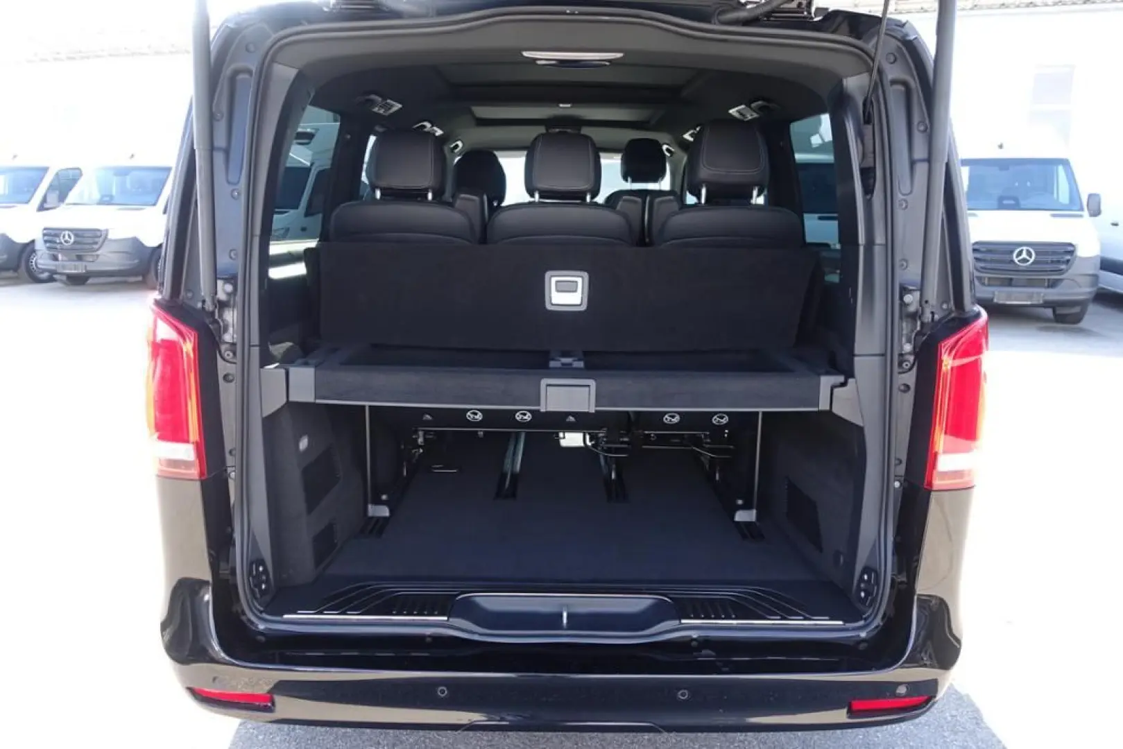 V 300 d AVANTGARDE 4M lang AMG Panorama Distroni