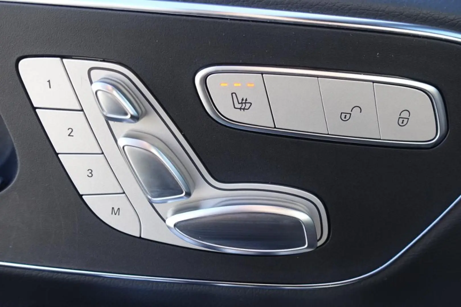 V 300 d AVANTGARDE 4M lang AMG Panorama Distroni