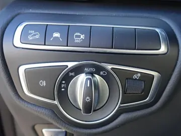 V 300 d AVANTGARDE 4M lang AMG Panorama Distroni