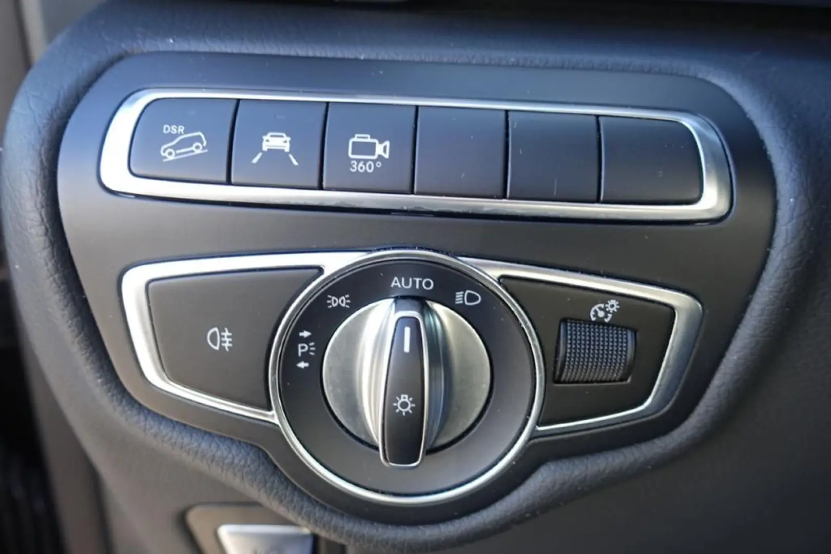 V 300 d AVANTGARDE 4M lang AMG Panorama Distroni