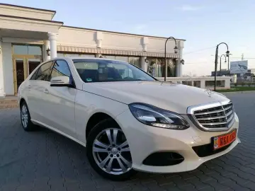MERCEDEZ BENZ E 250