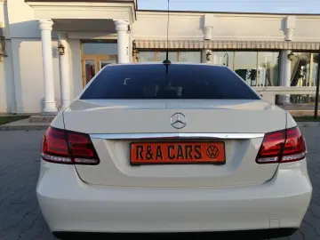 MERCEDEZ BENZ E 250