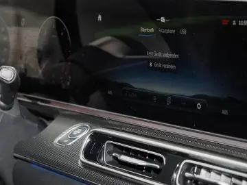 V 250 EXCLUSIVE AMG 4MATIC  360  KAMERA MBUX