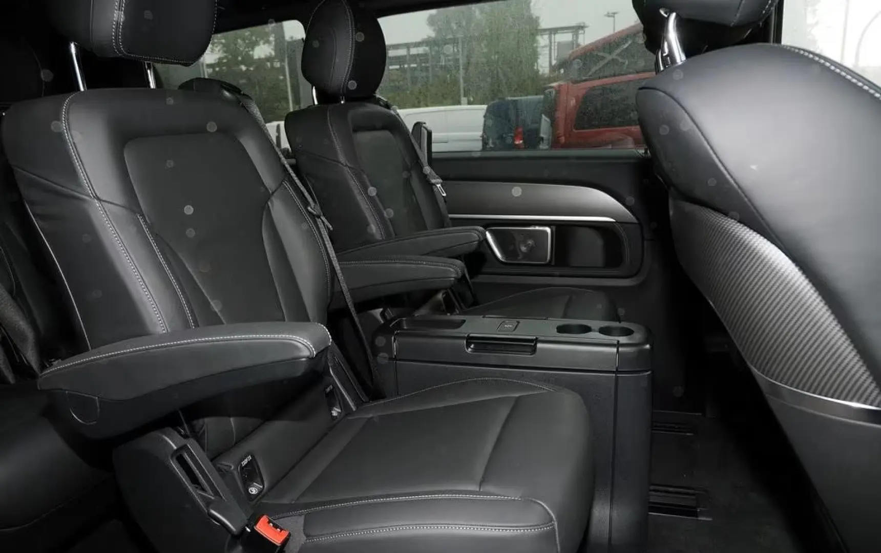 V 250 EXCLUSIVE AMG 4MATIC  360  KAMERA MBUX