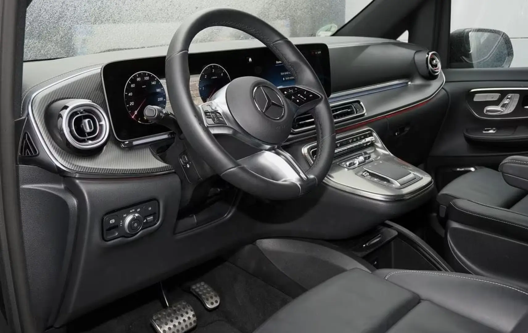 V 250 EXCLUSIVE AMG 4MATIC  360  KAMERA MBUX