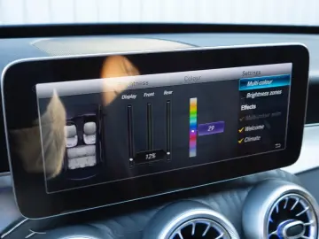 Mercedes C180d Camera Încălzire Bluetooth Moduri condus