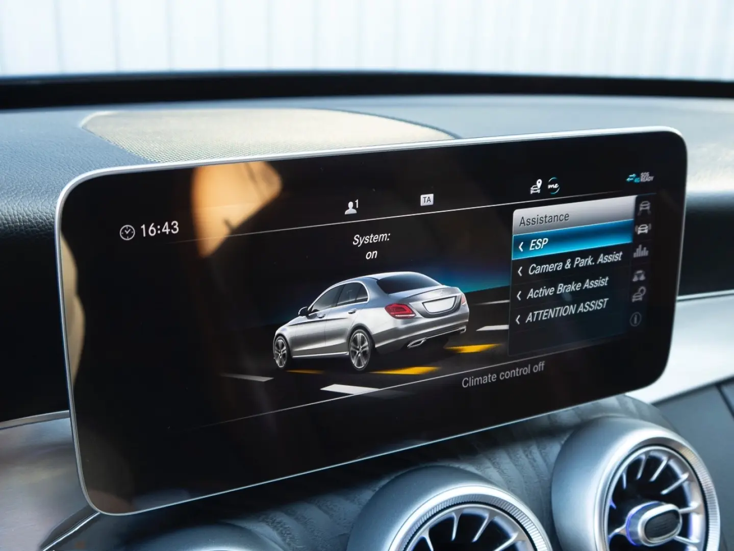 Mercedes C180d Camera Încălzire Bluetooth Moduri condus