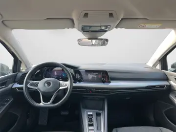 VW Golf Variant Life 2.0 TDI DSG