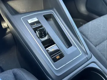 VW Golf Variant Life 2.0 TDI DSG