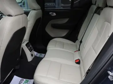 Volvo XC40 T4 RECHARGE Plug-In Hybrid 1.5 Benzina 210CP