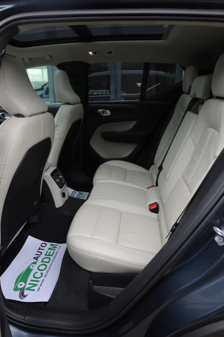 Volvo XC40 T4 RECHARGE Plug-In Hybrid 1.5 Benzina 210CP