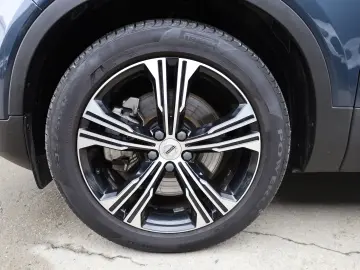 Volvo XC40 T4 RECHARGE Plug-In Hybrid 1.5 Benzina 210CP