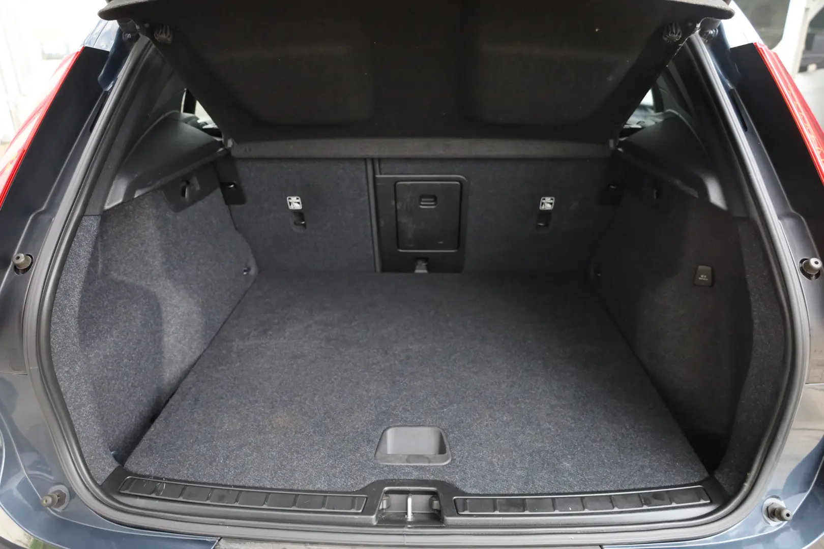 Volvo XC40 T4 RECHARGE Plug-In Hybrid 1.5 Benzina 210CP