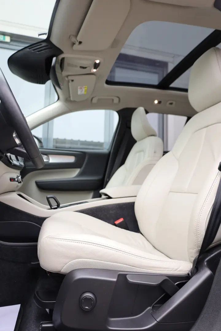 Volvo XC40 T4 RECHARGE Plug-In Hybrid 1.5 Benzina 210CP