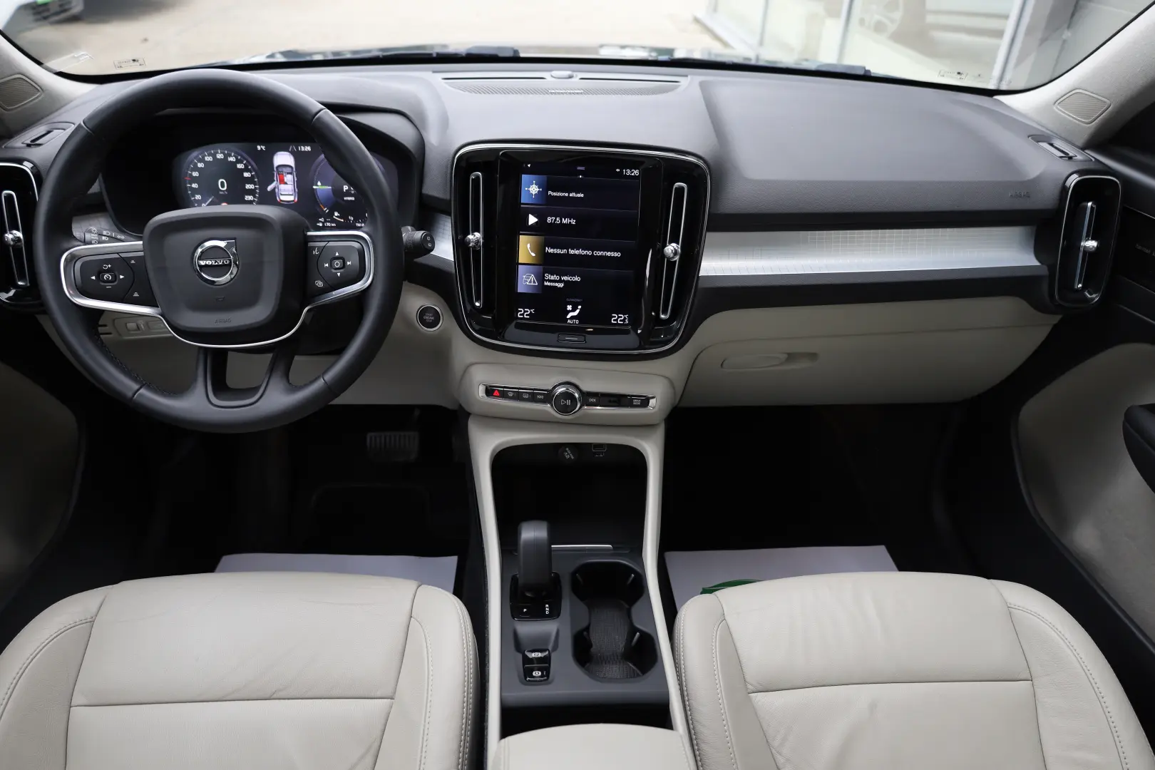 Volvo XC40 T4 RECHARGE Plug-In Hybrid 1.5 Benzina 210CP