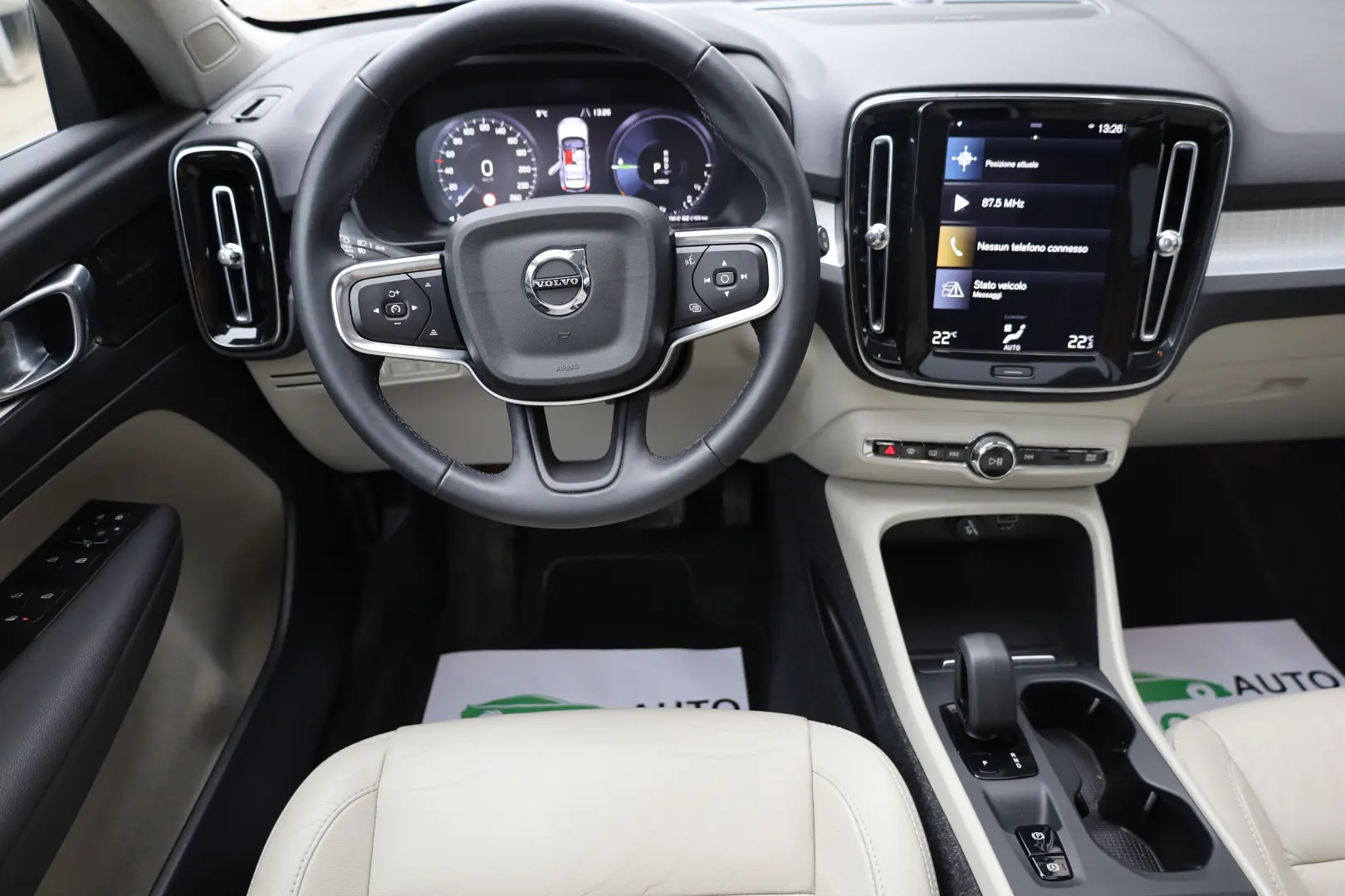 Volvo XC40 T4 RECHARGE Plug-In Hybrid 1.5 Benzina 210CP