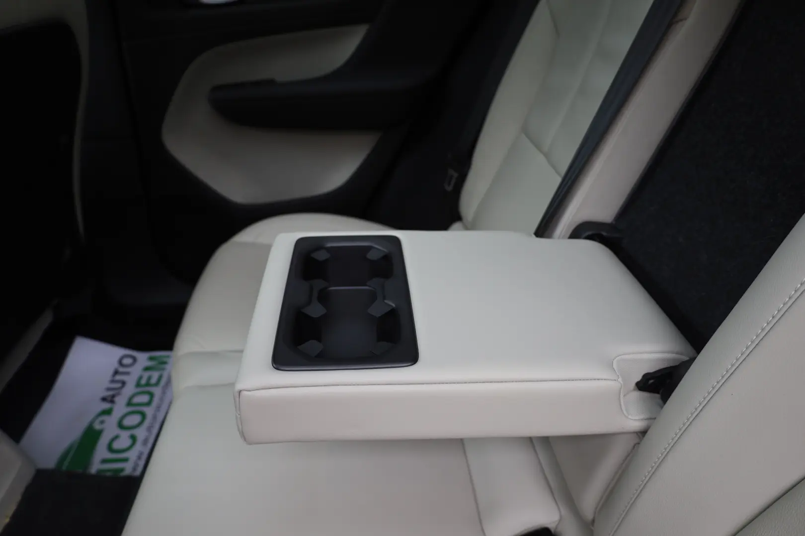 Volvo XC40 T4 RECHARGE Plug-In Hybrid 1.5 Benzina 210CP