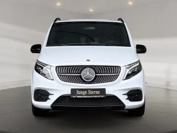 V 220 d AMG-Line Lang DISTR. el-Tür. AHK 7-Sitze