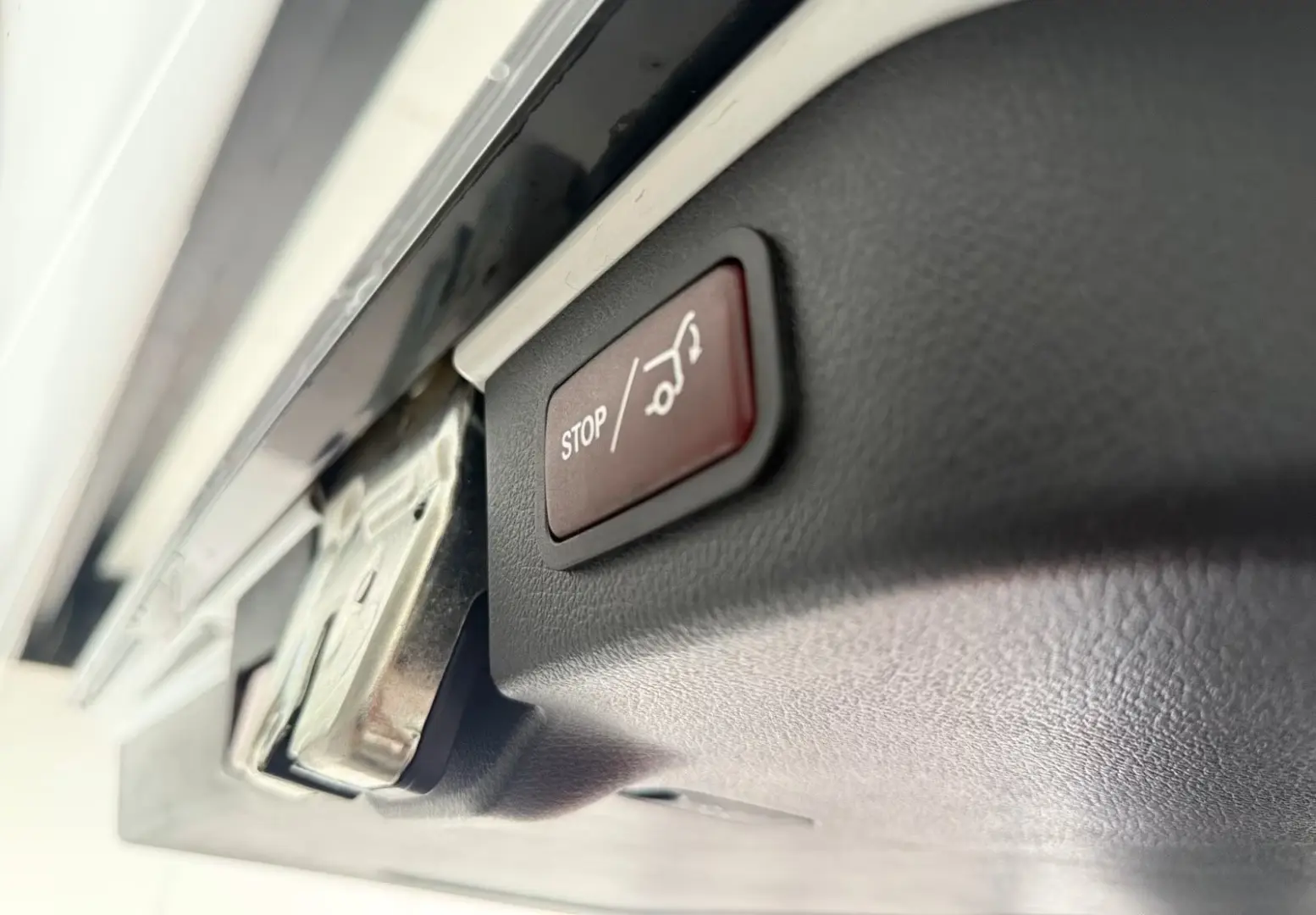 V 220 d AMG-Line Lang DISTR. el-Tür. AHK 7-Sitze