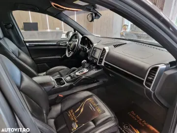 Porsche Cayenne Diesel 3.0d