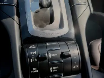 Porsche Cayenne Diesel 3.0d