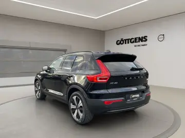 XC40 T4 Recharge Ultimate Dark LED NAVI PANO H&K