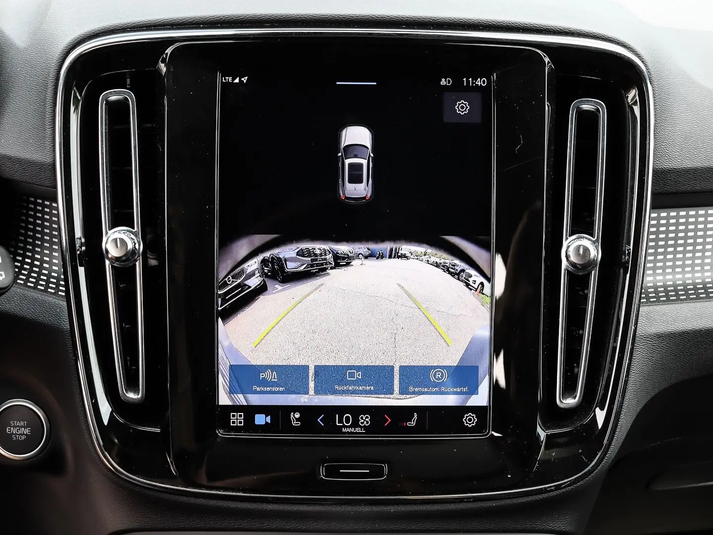 XC40 Plus Dark 2WD B3 EU6d El. Panodach Digitale