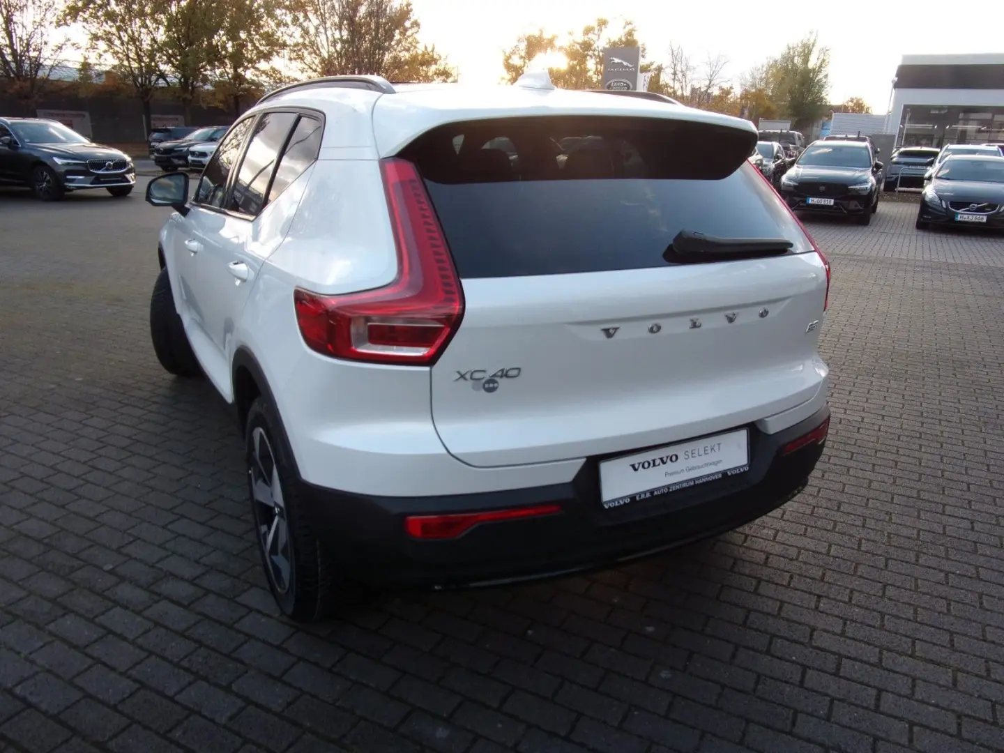 XC 40 B3 Plus Dark 2WD