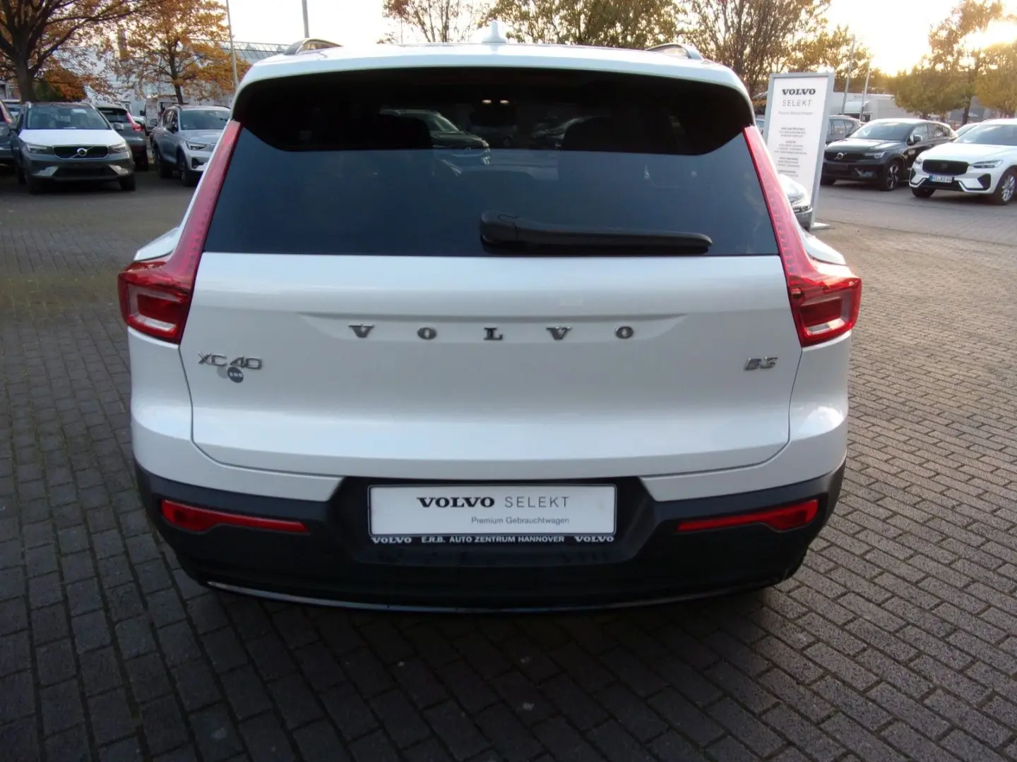 XC 40 B3 Plus Dark 2WD