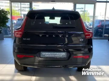 XC40 B3 B DKG Plus Dark Business   SD   el. AHK