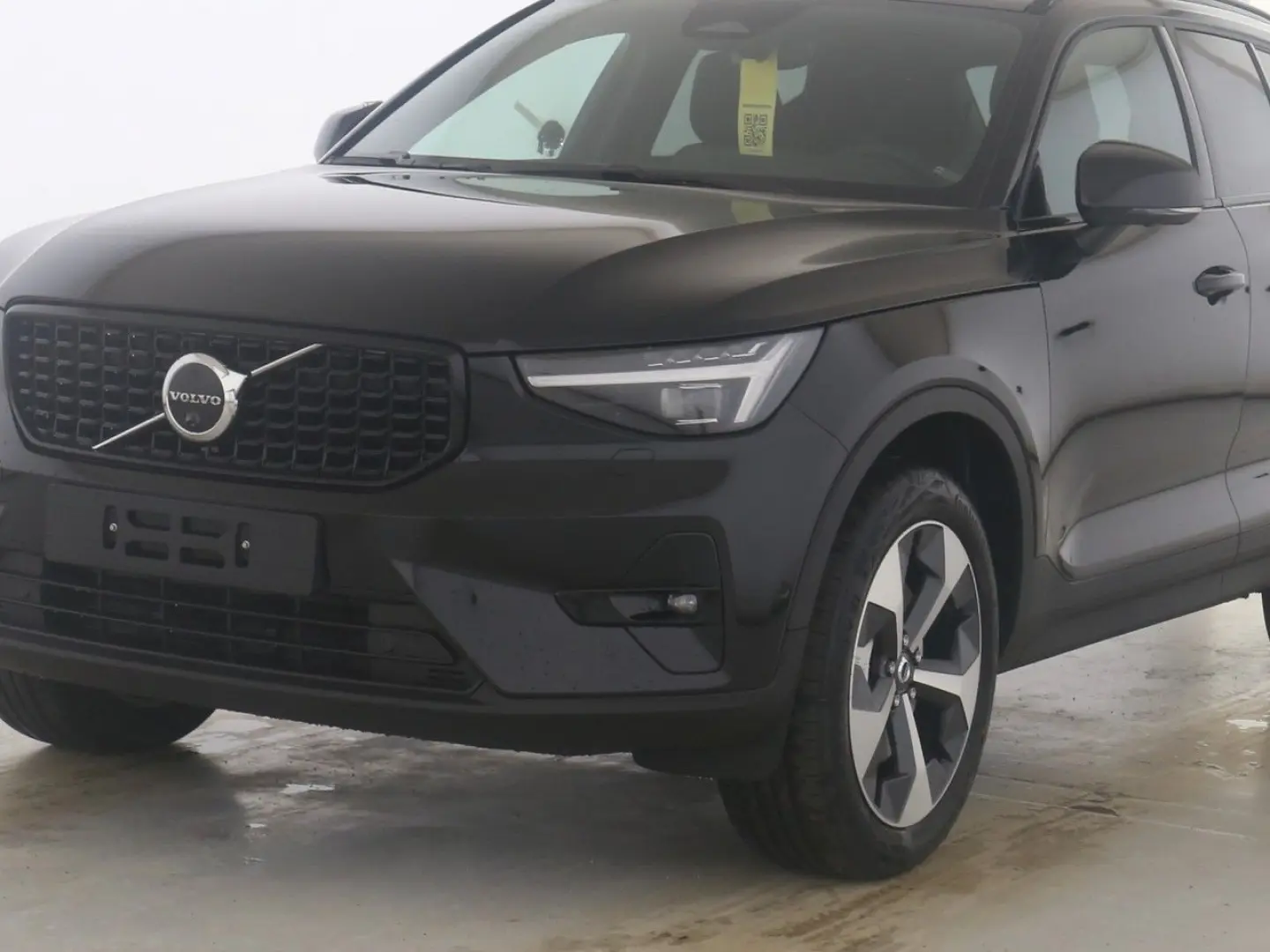 XC40 Plus Dark ACC BLIS PANODACH 360 PIXEL 0 99%