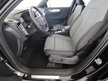 XC40 Plus Dark ACC BLIS PANODACH 360 PIXEL 0 99%