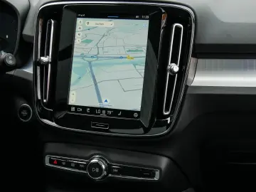 XC40 B4 Plus Memory Pano 360