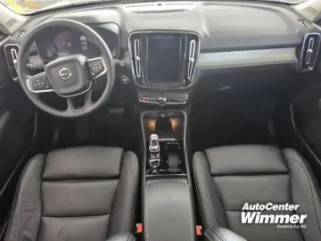 XC40 B4 B DKG Ultra Dark Driver Paket Business