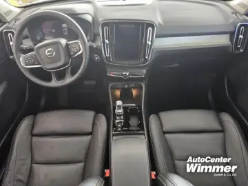 XC40 B4 B DKG Ultra Dark Driver Paket Business